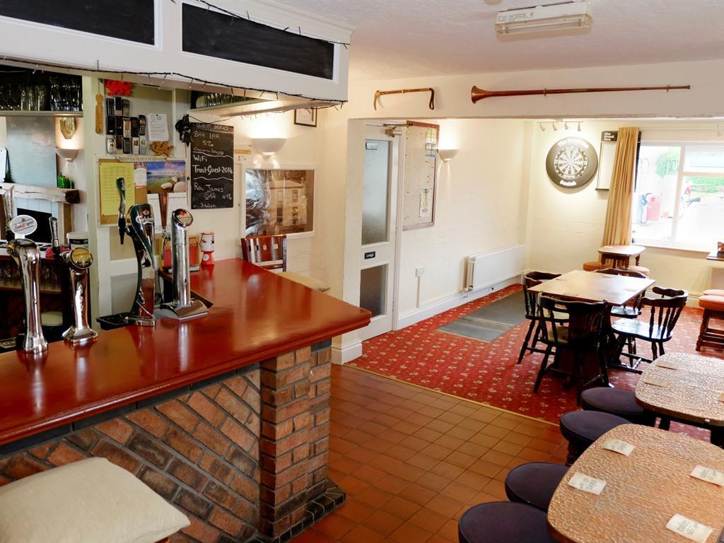 The Trout Inn Beulah Exteriör bild